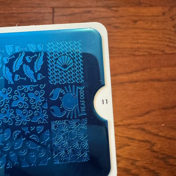 MoYou London Stamping Nail Art Plate Cookbook 11 - Picture 4 of 5